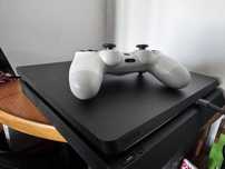 Konsola Sony SLIM Ps4 jak nowa z padem komplet wysyłka w dniu zakupu