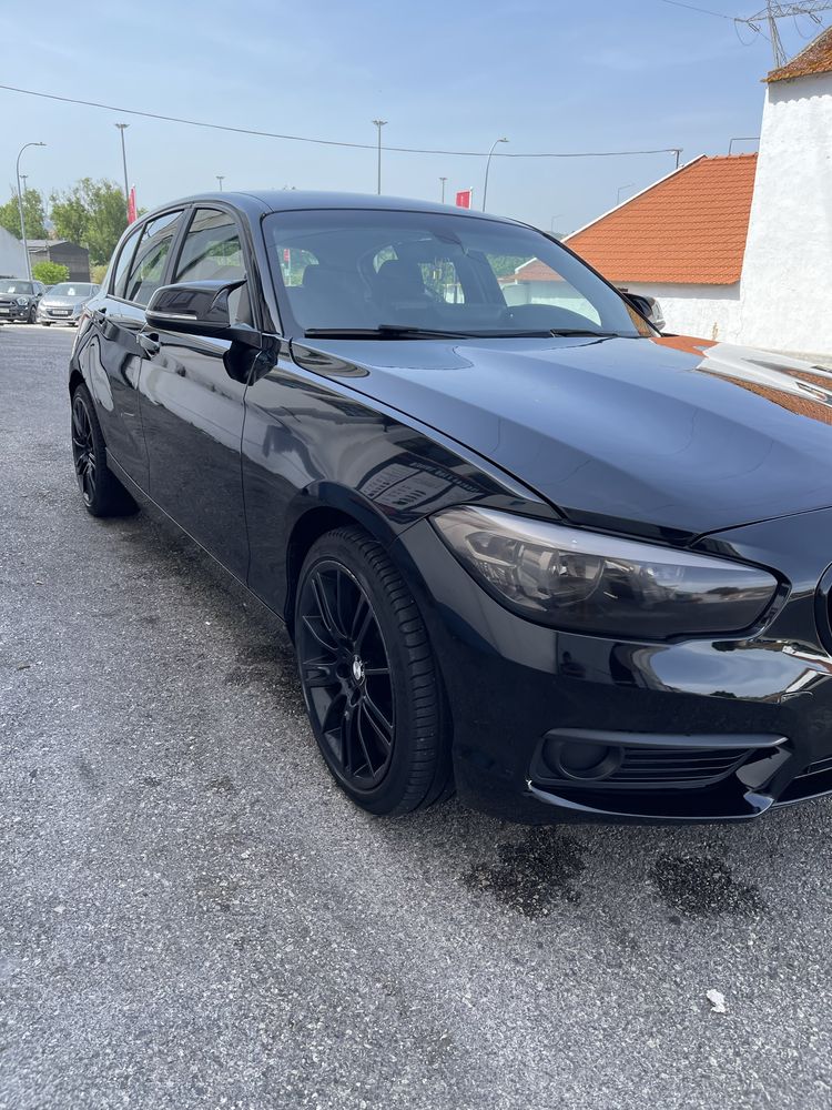 BMW serie 1 F20 116d Efficient dynamics Sport 5 portas