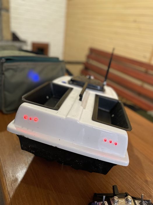 Короповий кораблик Runferry Camarad V8 Alpha +ехолот