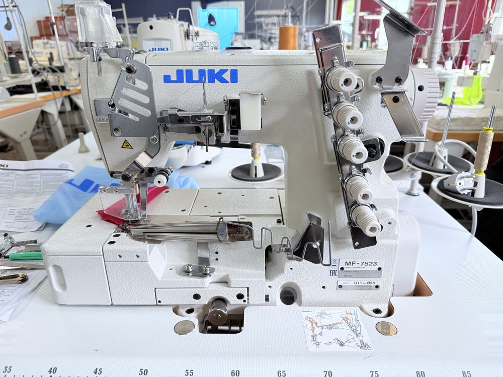 Maszyna do szycia Lamowarka-Renderka Juki MF-7523 Nówka 230V FV23%