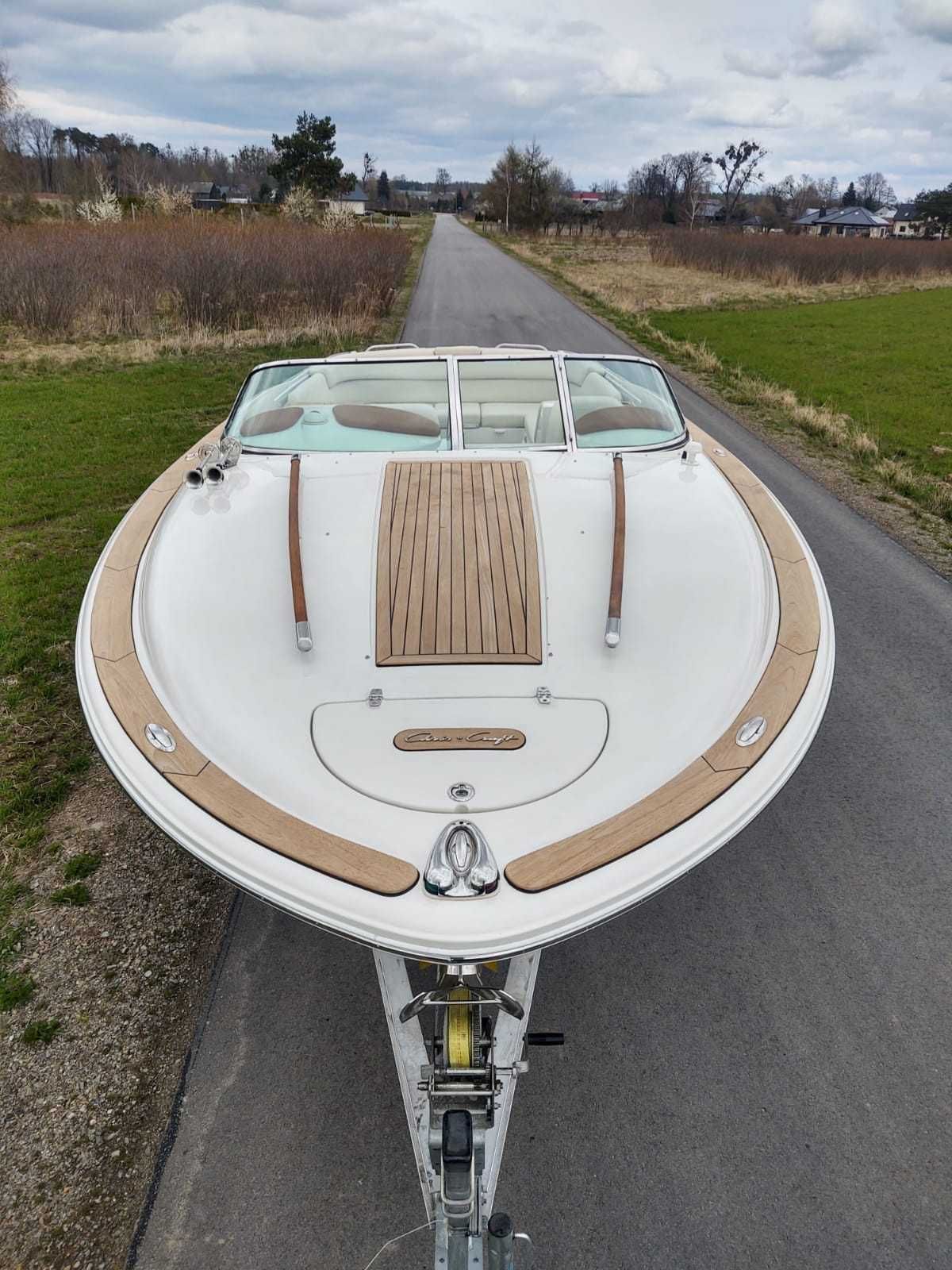 Chris Craft 28 corsair