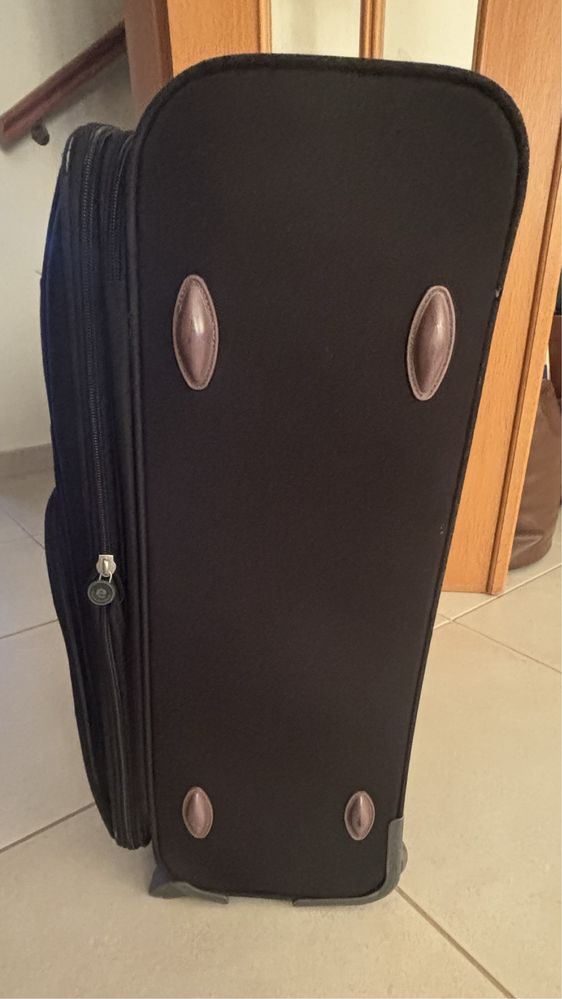 Mala viagem Nova