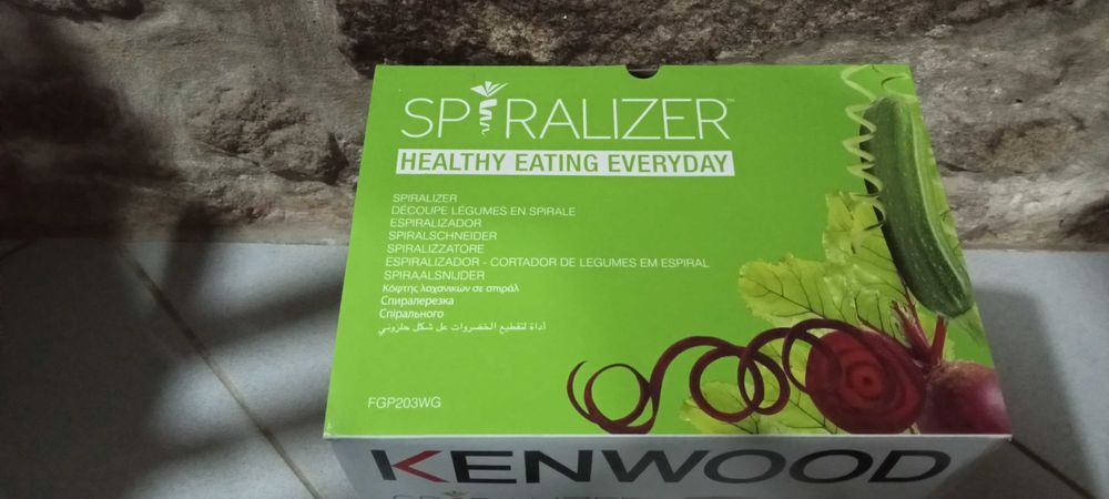 Máquina de cortar/laminar legumes