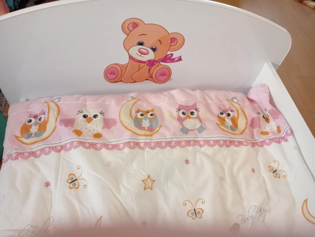 Sprzedam łóżeczko dziecięce 160x80 wraz z materacem.
