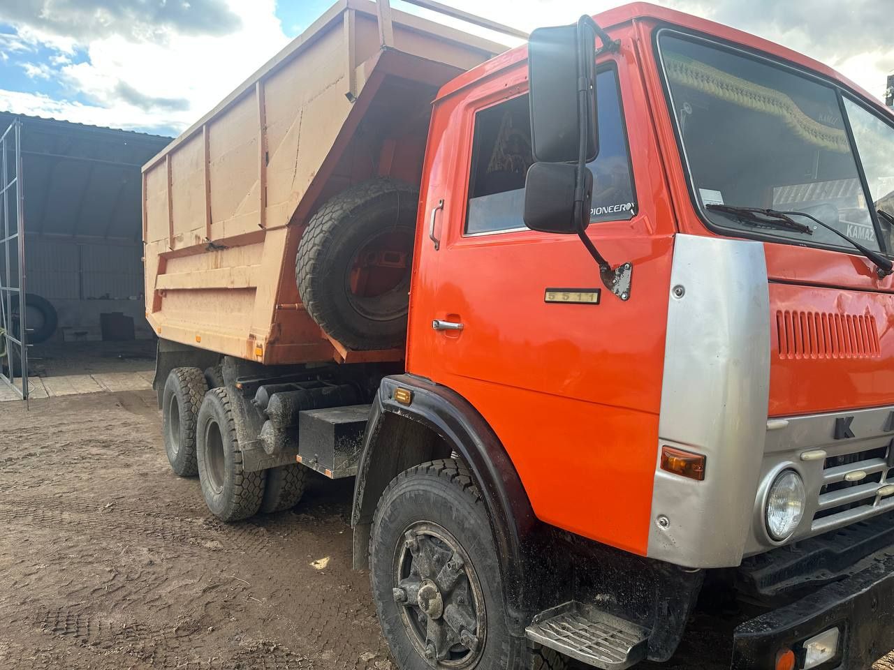 Продам Камаз 5511