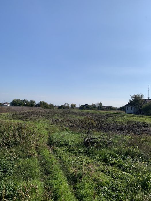 Продам хату в м. Глобино.