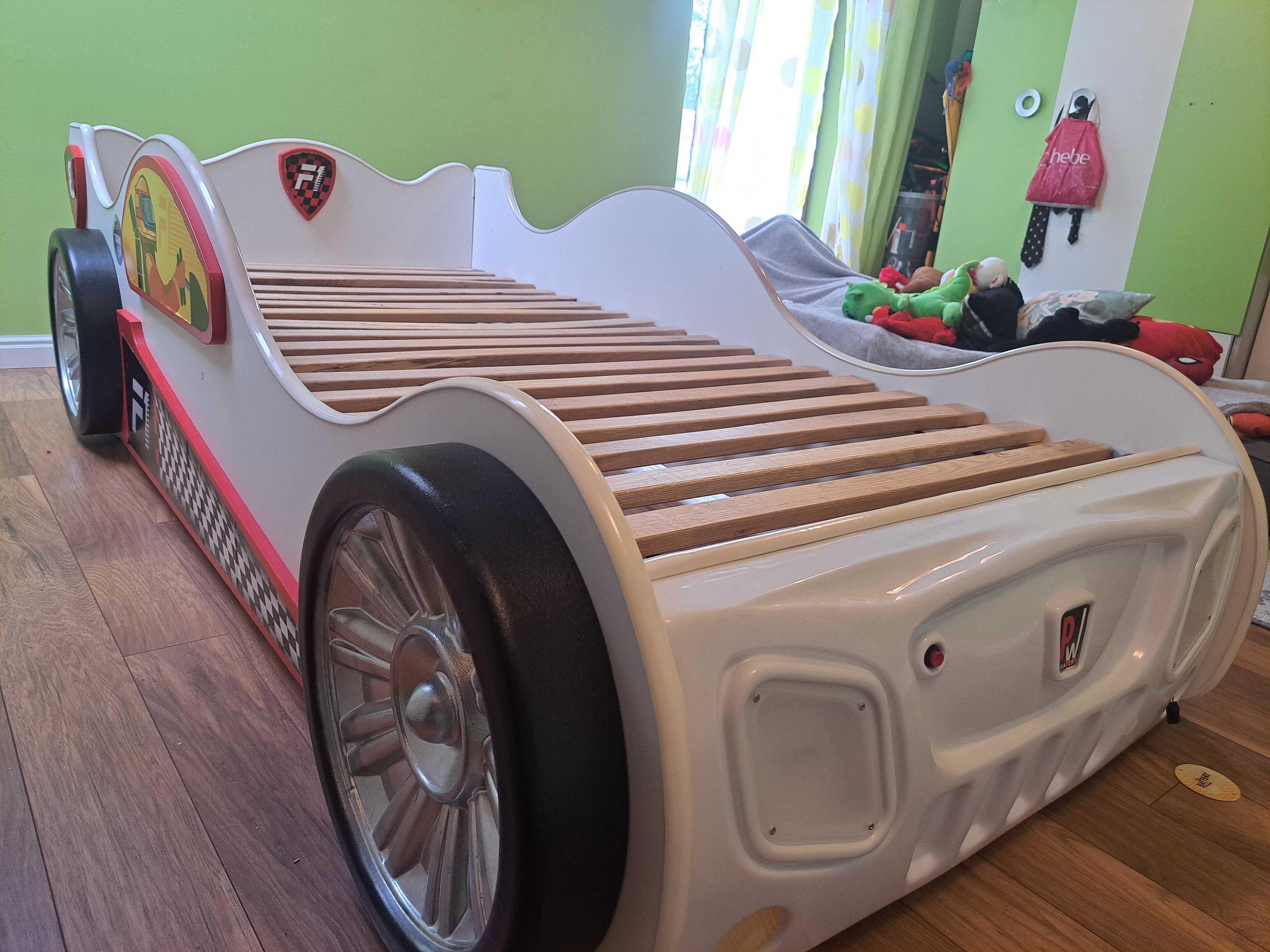 Łóżko dla chłopca 110x205 ze stelażem. Auto. Z dowozem do 15km w cenie