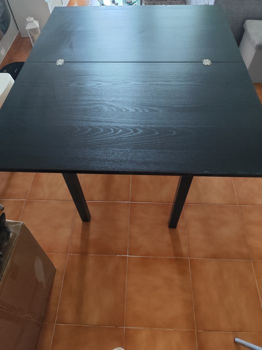 Mesa de Jantar Extensível