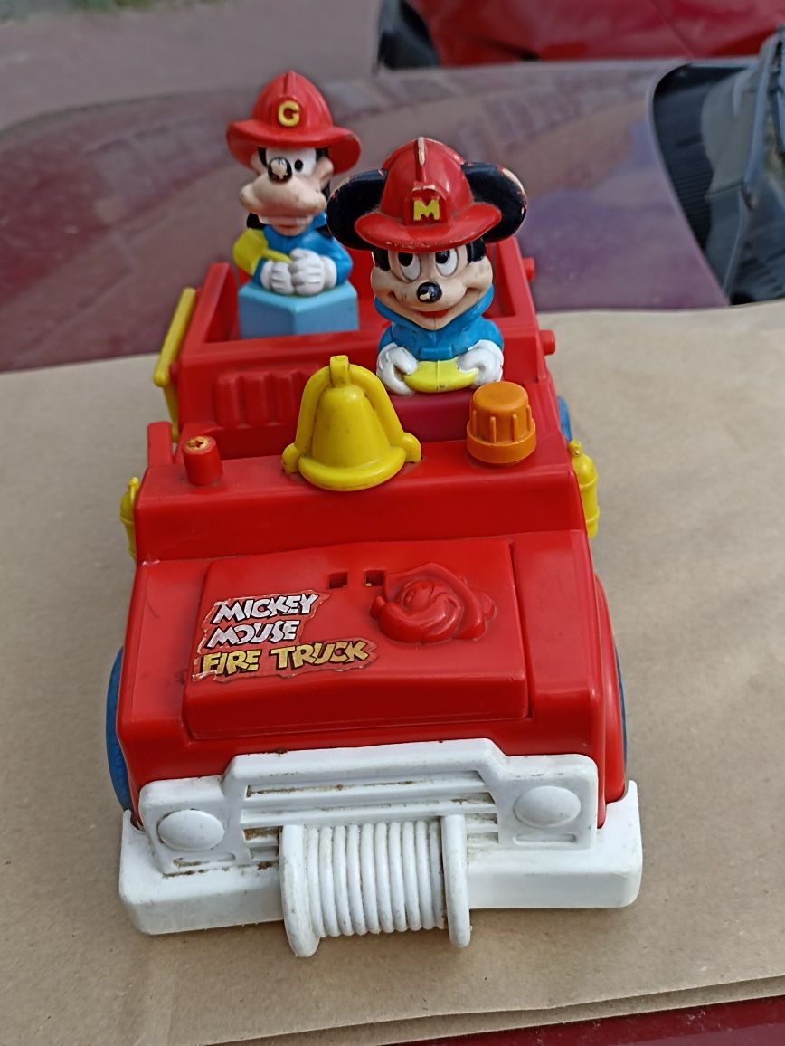 Stara vintage zabawka wóz strażacki Disney 1989 r