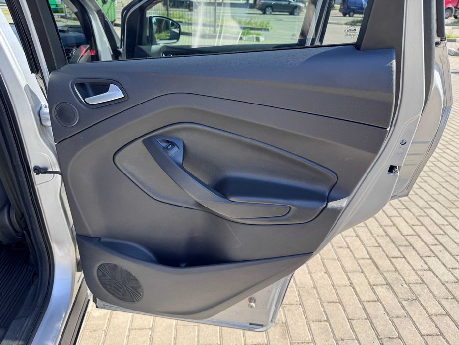 Ford Escape 2015 Форд Ескейп