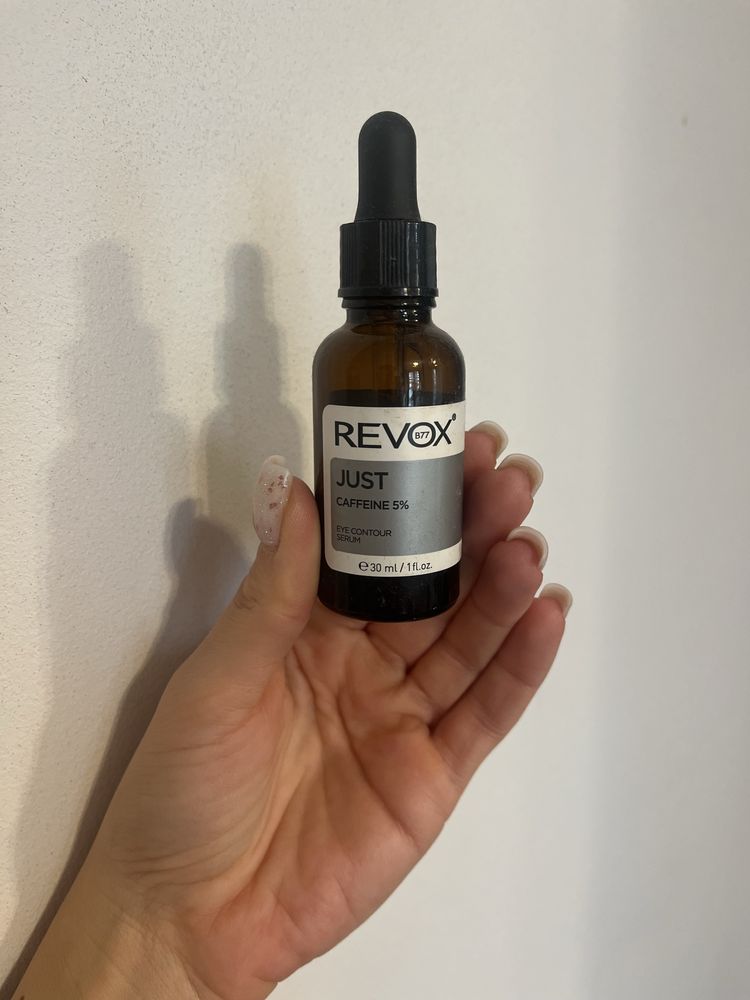 Revox serum pod oczy