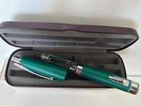 wstrzykiwacz HumaPen LUXURA HD firma Lilly - zielony