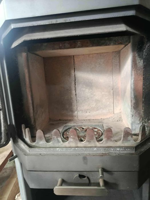 Kominek wolno stojący piecyk koza