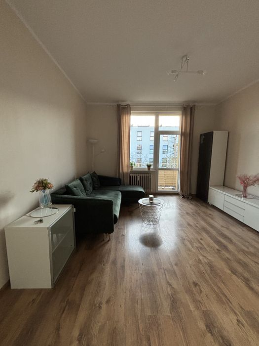 Na wynajem duża kawaleka w samym centrum