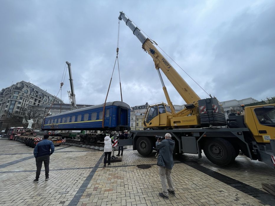 Послуги автокранів 40-220т