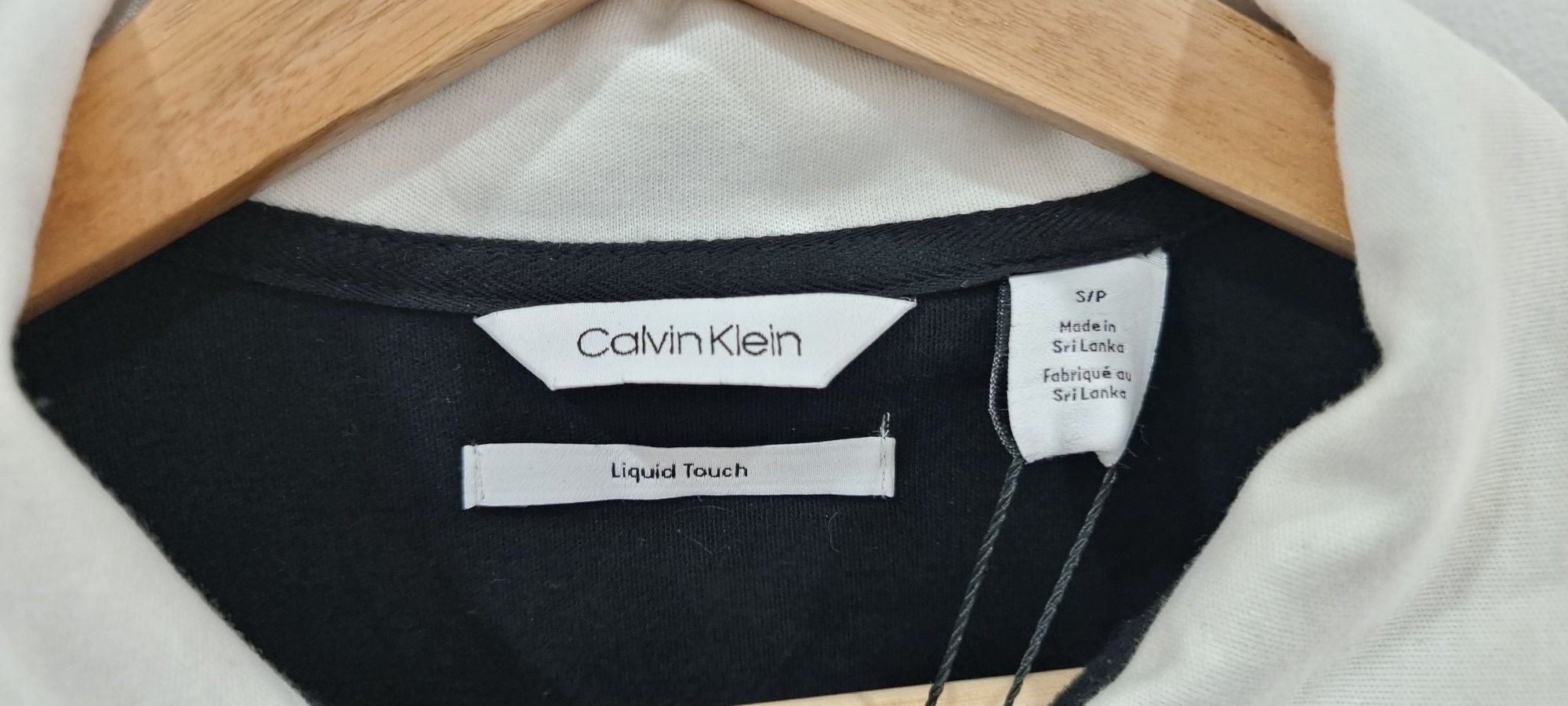Polo Calvin Klein Perto  - Tam. S