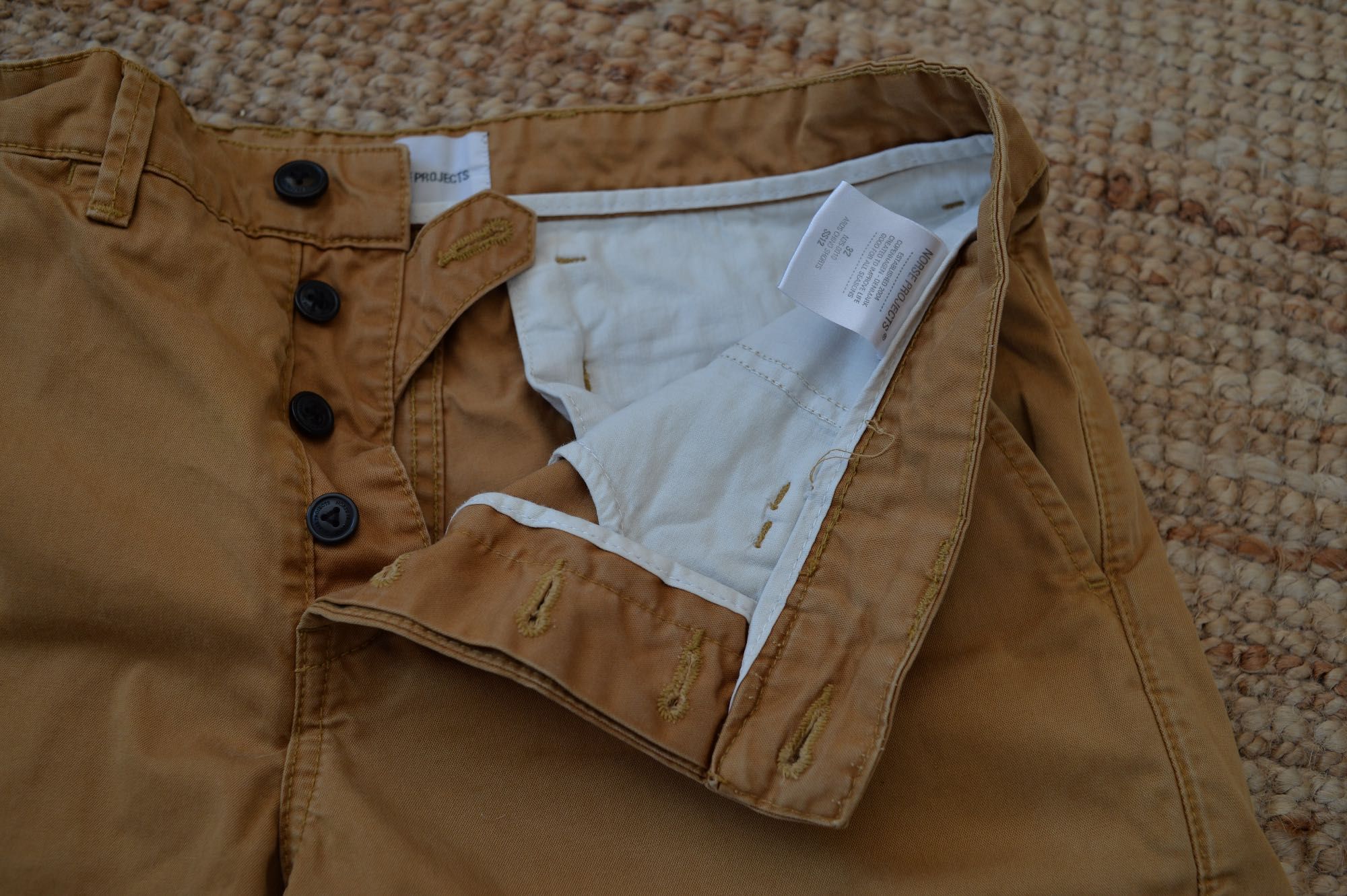 Norse Projects шорти, size 32