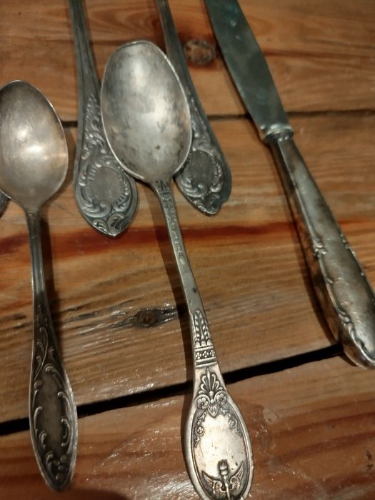 Stare, srebrne zabytkowe łyżki, łyżeczki.