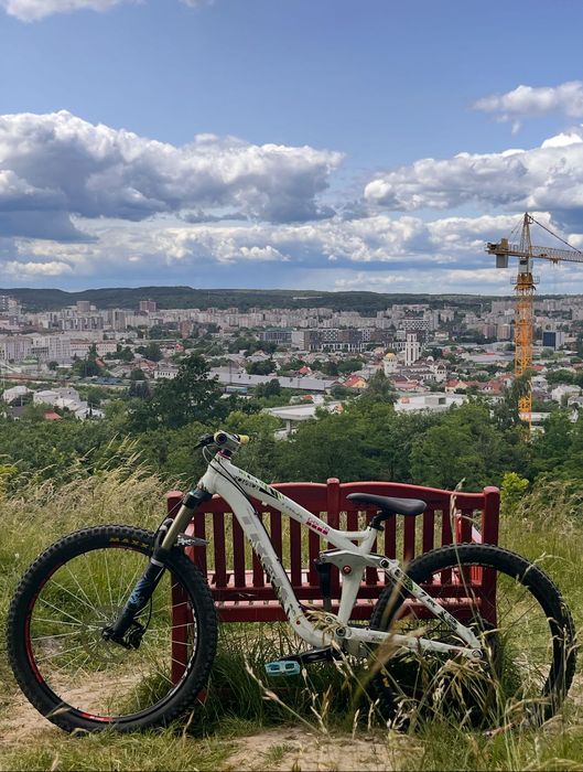 Trek scratch 7  продаю бо виріс з нього