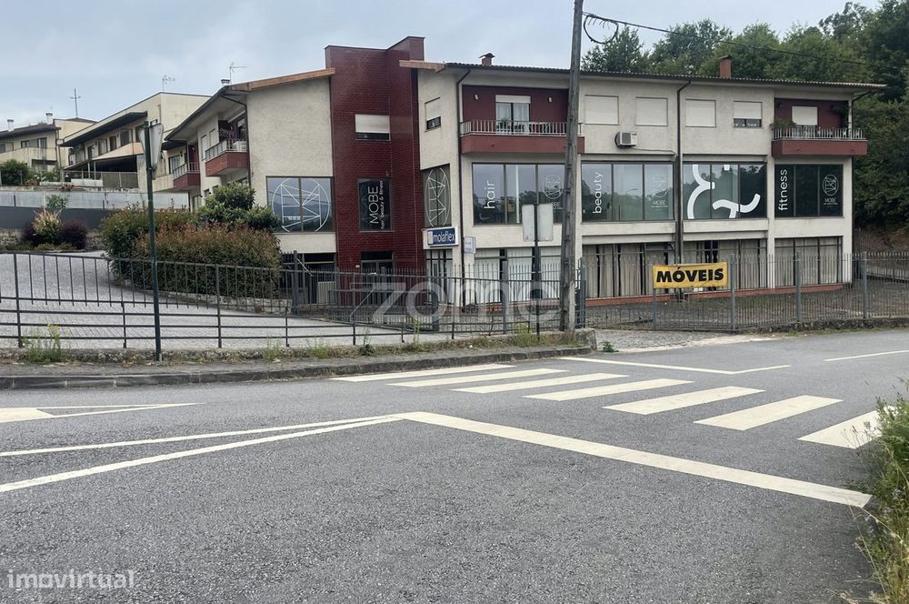 loja - Paço- Arcos de Valdevez