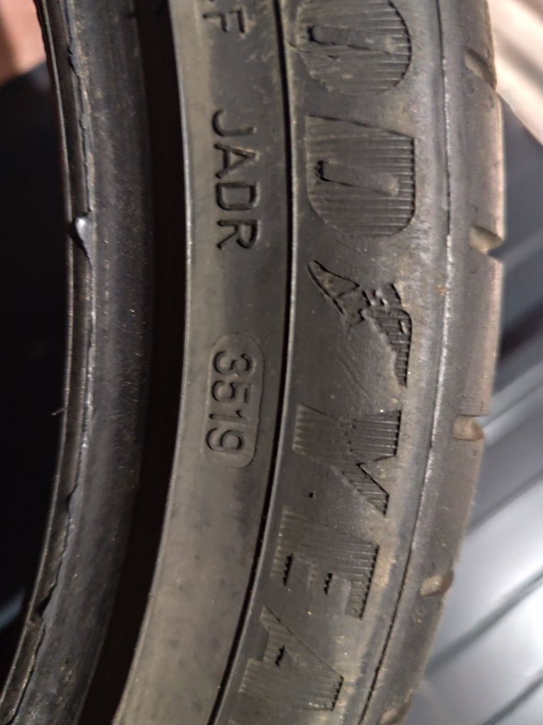 Pneus 225/45r18 Goodyear EfficientGrip Performance 75% piso