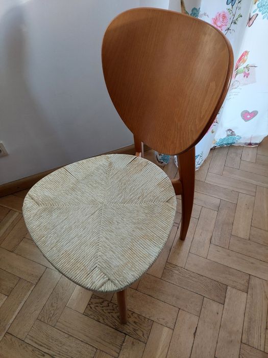 Nowa cena obowiązuje do 9 listopada Śliczny komplet- stół rozkładany+5