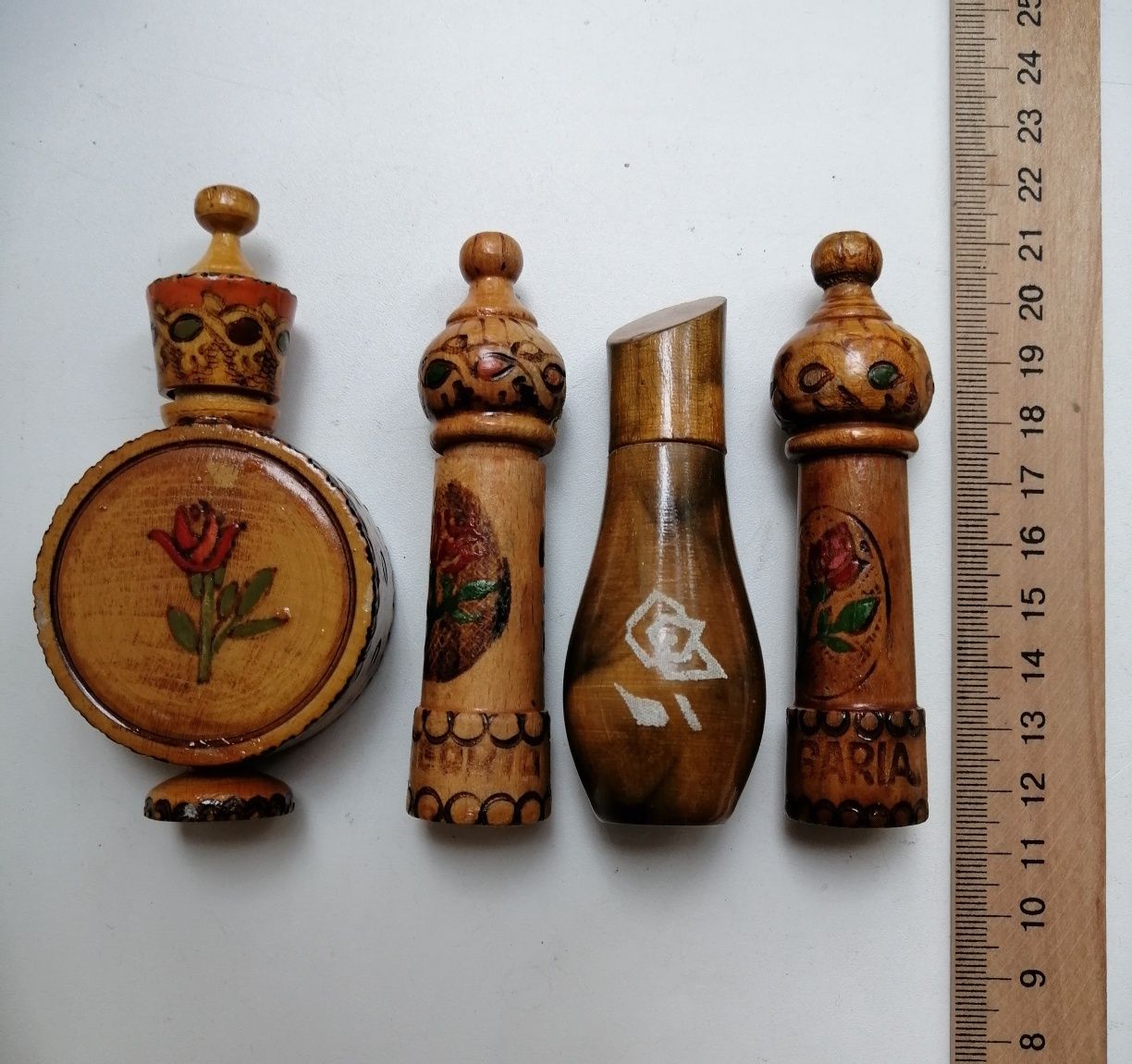 Парфюмерная эссенция, Болгария, флаконы парфюмерны времен СССР.