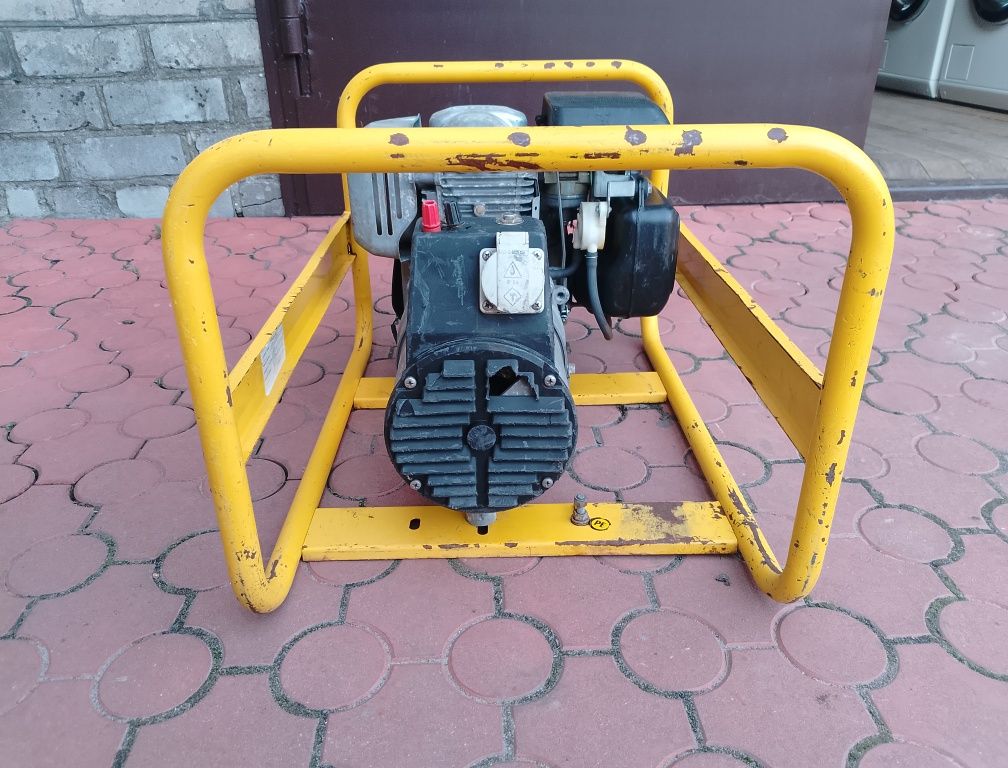 Генератор honda EG2500