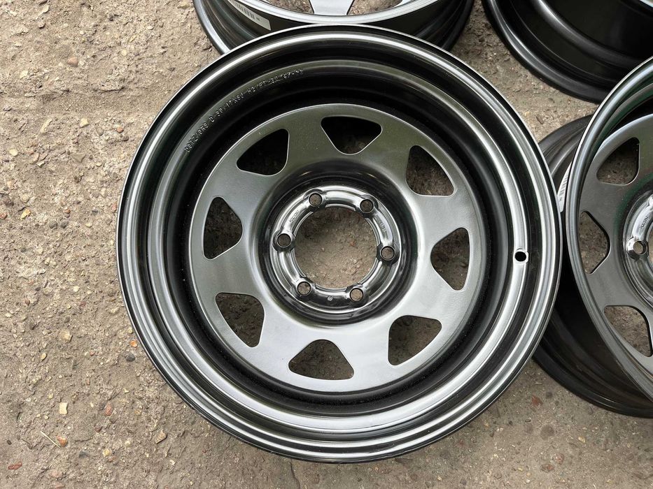 4x felga stalowa DOTZ 4X4 extreme dark 17x8 roz. 6x139,7 ET -30 TOYOTA
