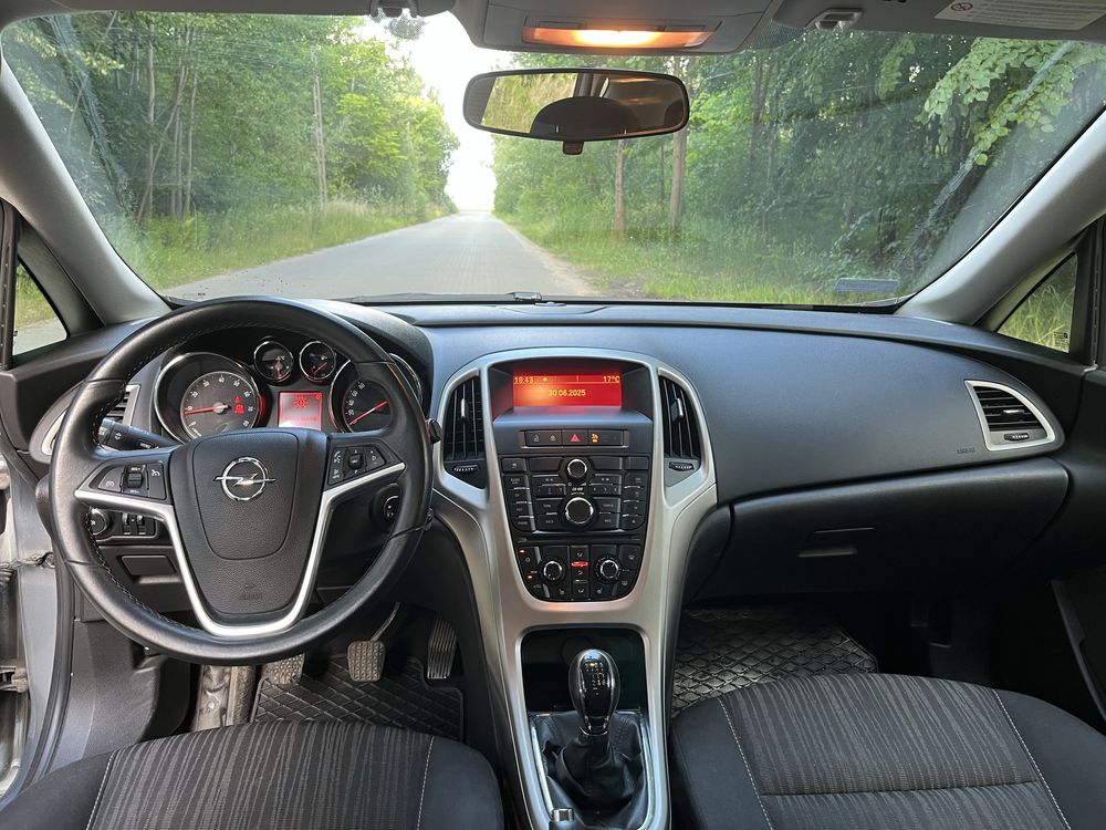Opel Astra J IV 1.4 LPG