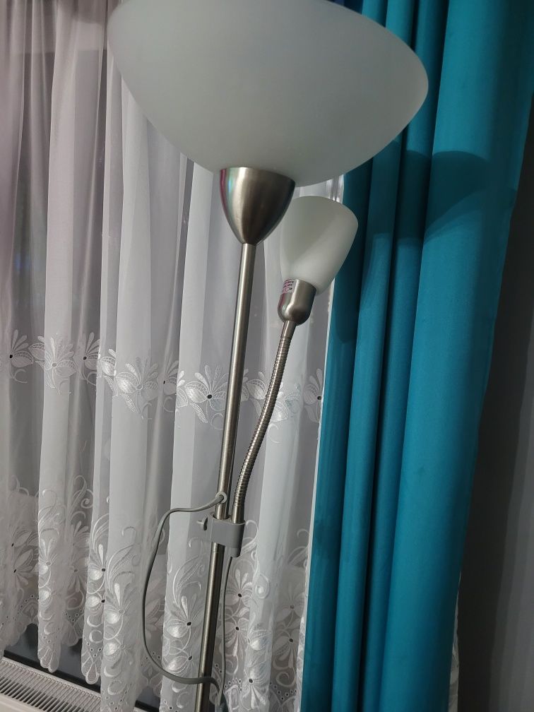 Lampa stojąca bardzo dobry stan orginalny wygląda