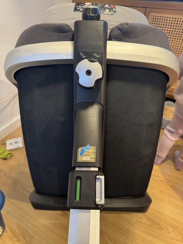 Cadeira Crianca Concord Reverso Plus C/ Isofix