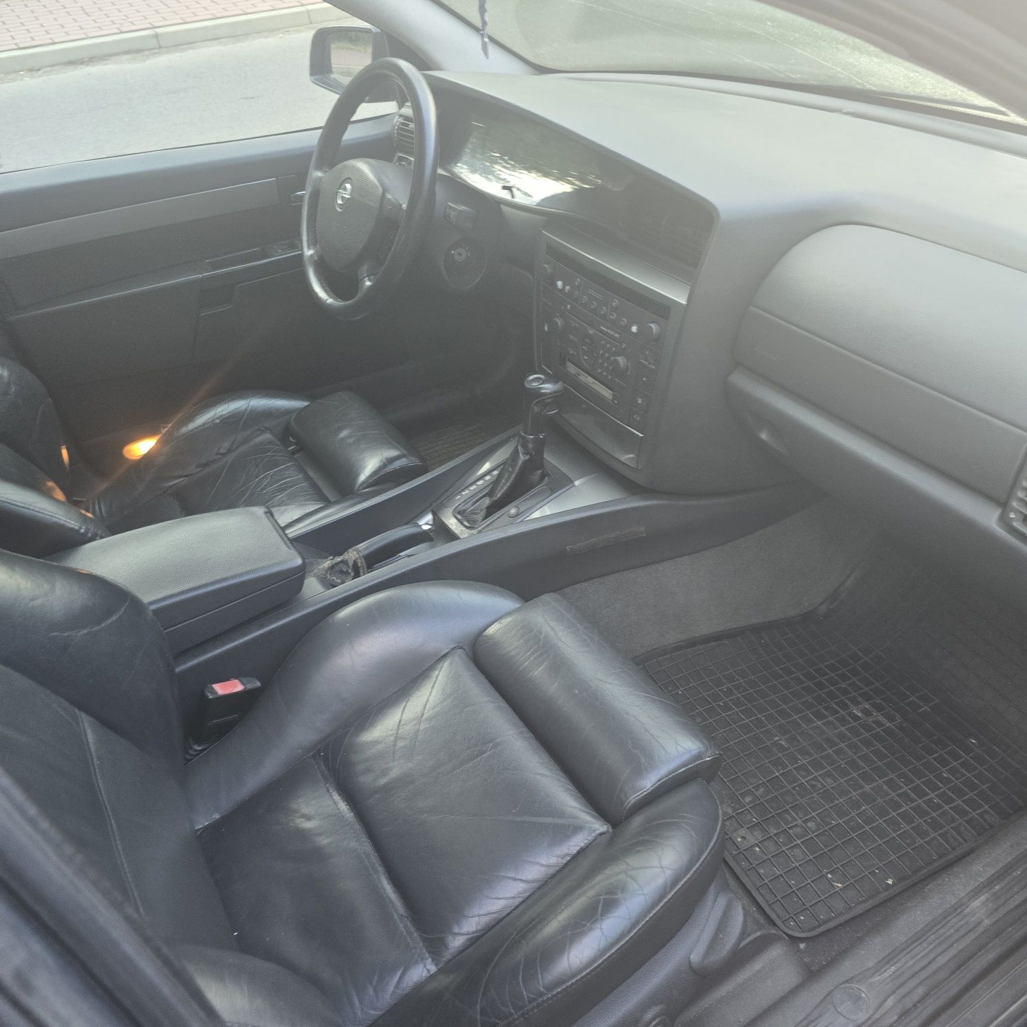 Opel Omega 3.2 v6