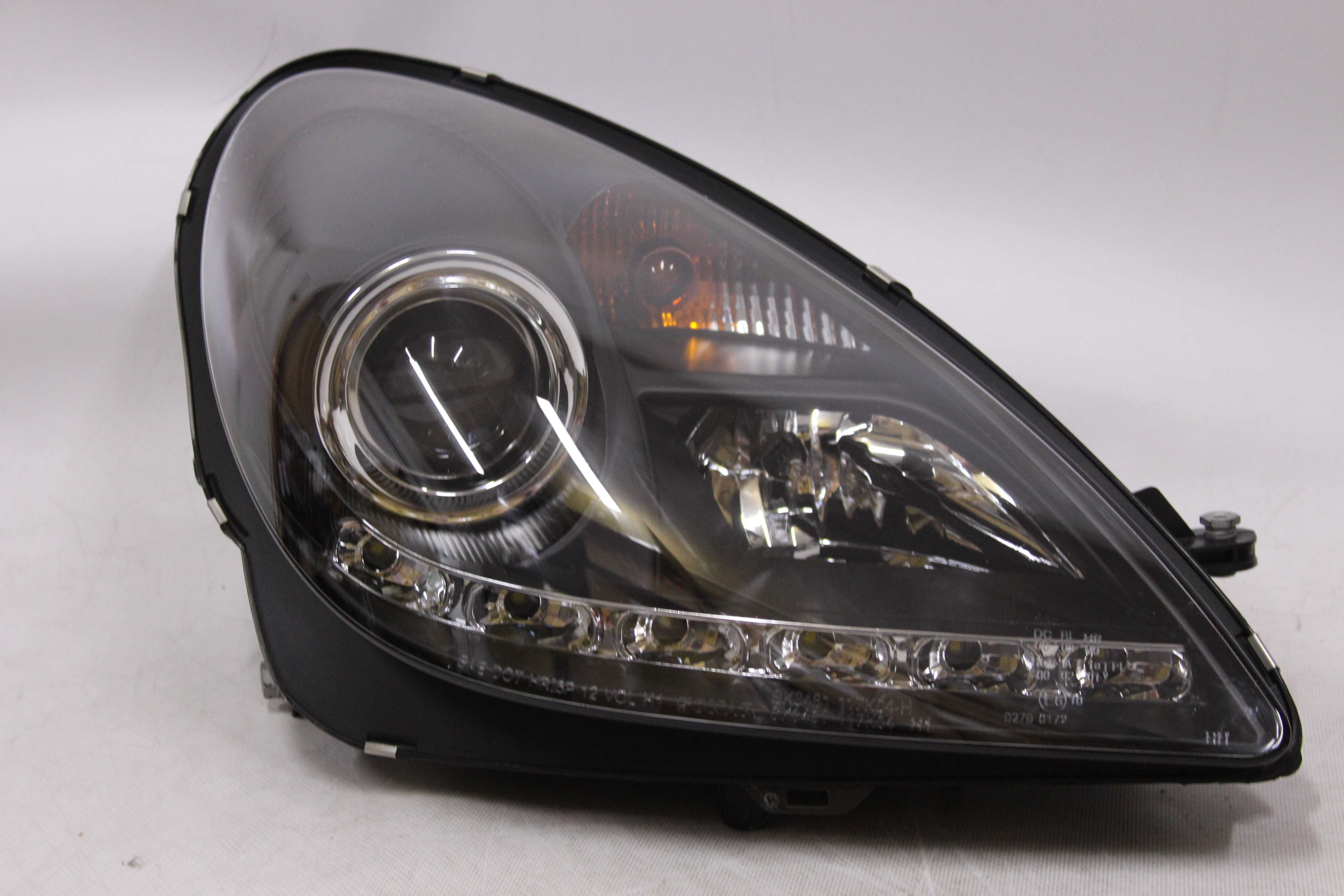 Lampy reflektory przednie przód Mercedes SLK 04-11 R171 H7 LED TUNING