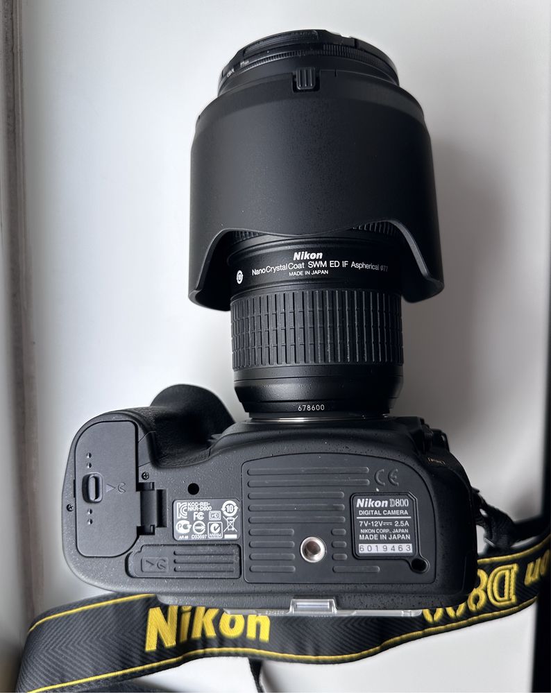 Обєктив Nikkor 24-70mm G серія  + фотоапарат Nikon D800 camera body