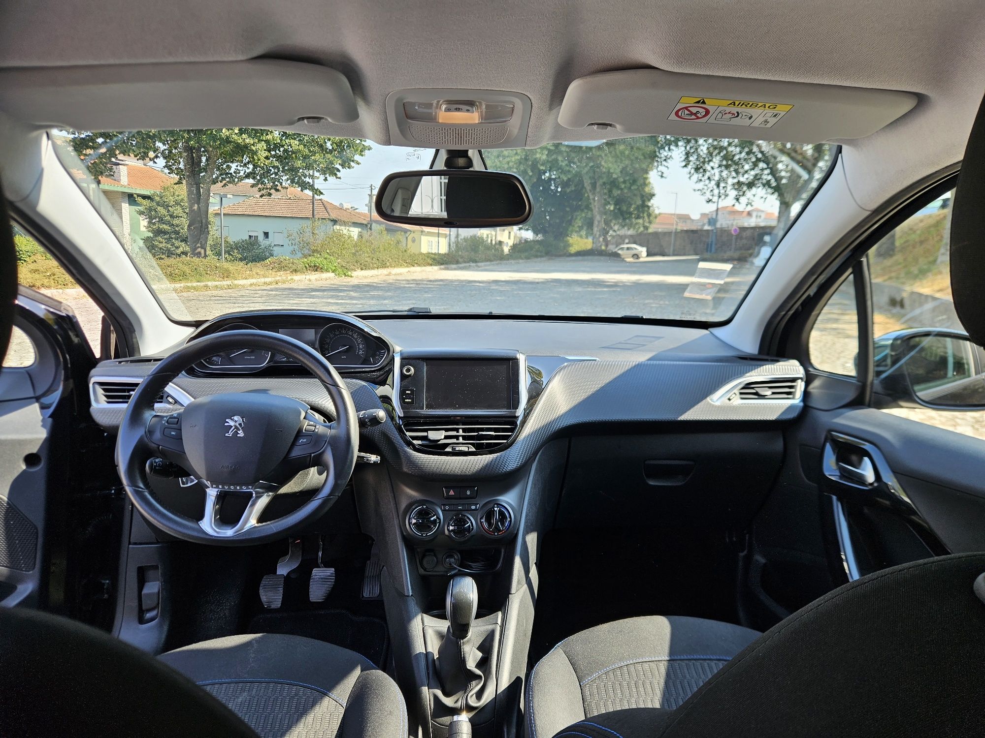 Peugeot 208 1.2 PureTech Style