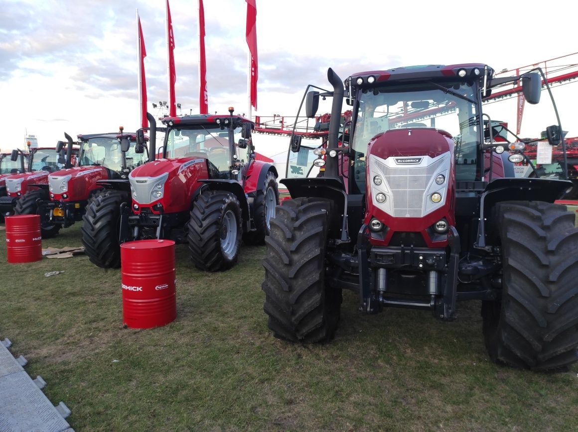 McCormick X7.618 P6-DRIVE biegi pełzające, Amortyzowana oś, 6 cyl,  0%