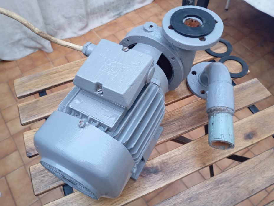Motor de rega trifásico