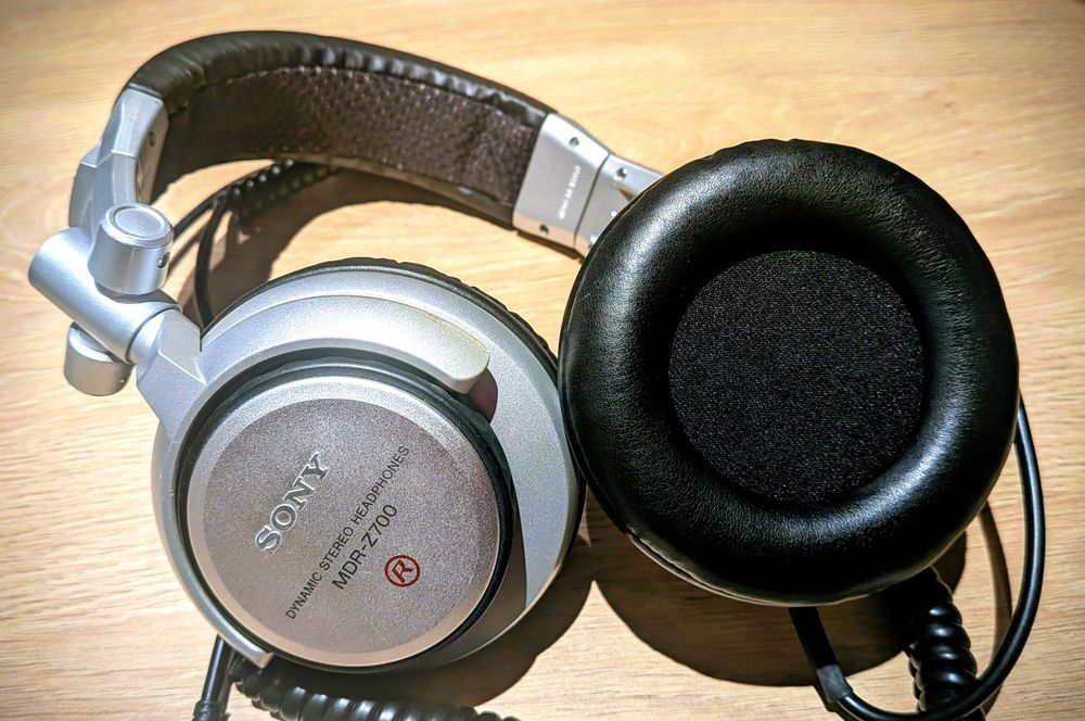 Słuchawki Sony MDR-Z700DJ