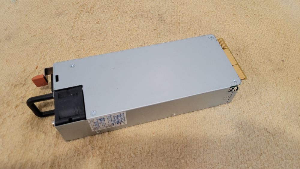 Блок питания Delta - Electric  750.