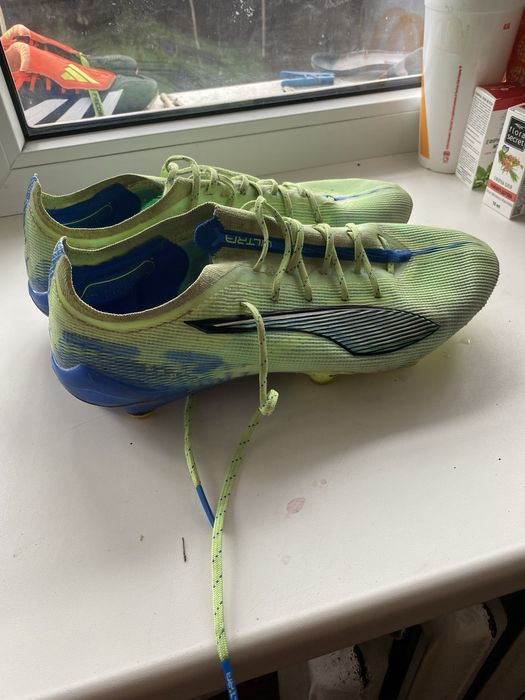 Продам Буци,Пума ультра 44 розмір 28,5 см