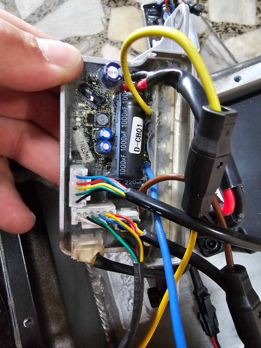 Naprawa Hulajnug i Skuteròw  Elektrycznych