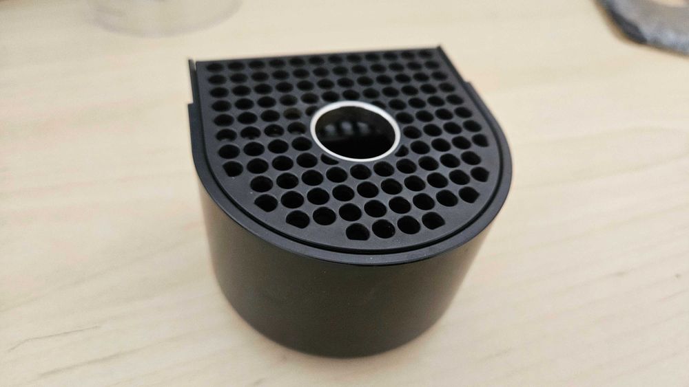 Peças Reposição Cafeteira Nespresso Essenza Plus