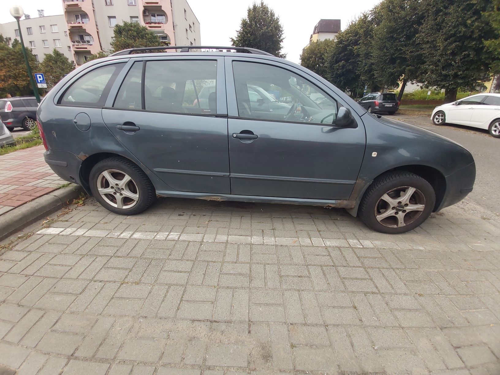 Skoda Fabia w całości na części