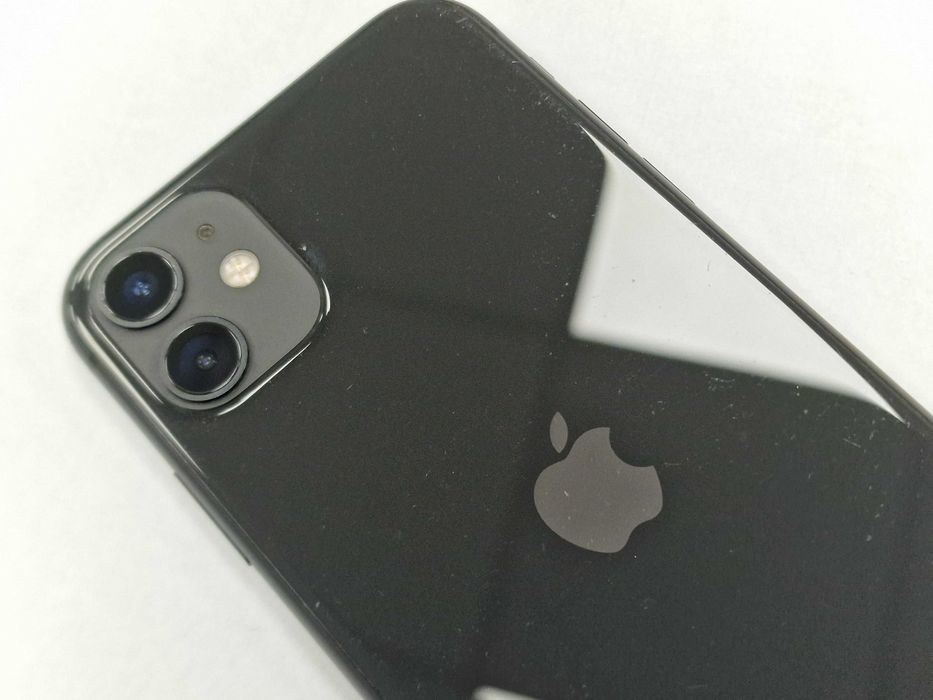 Iphone 11 128GB/ Black/ 83%/ Grade B+ / Gwarancja + ładowarka