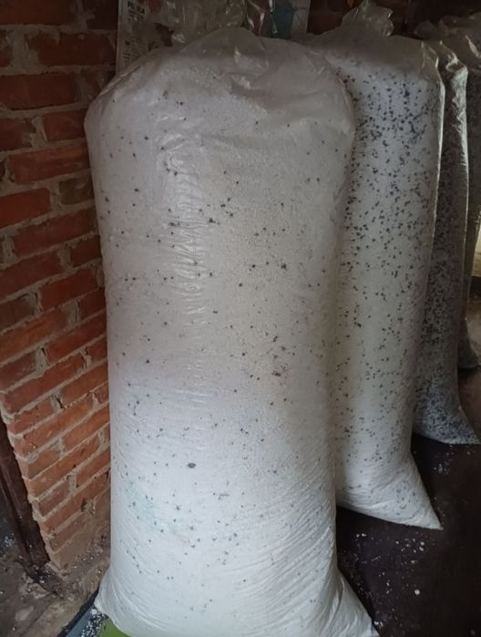 Granulat steropianowy