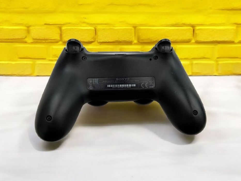 PS4 Slim 1000GB памяті.Гарний стан. Гарантія