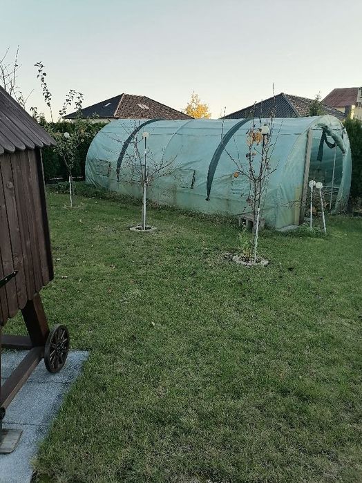 Namiot ogrodowy szklarnia