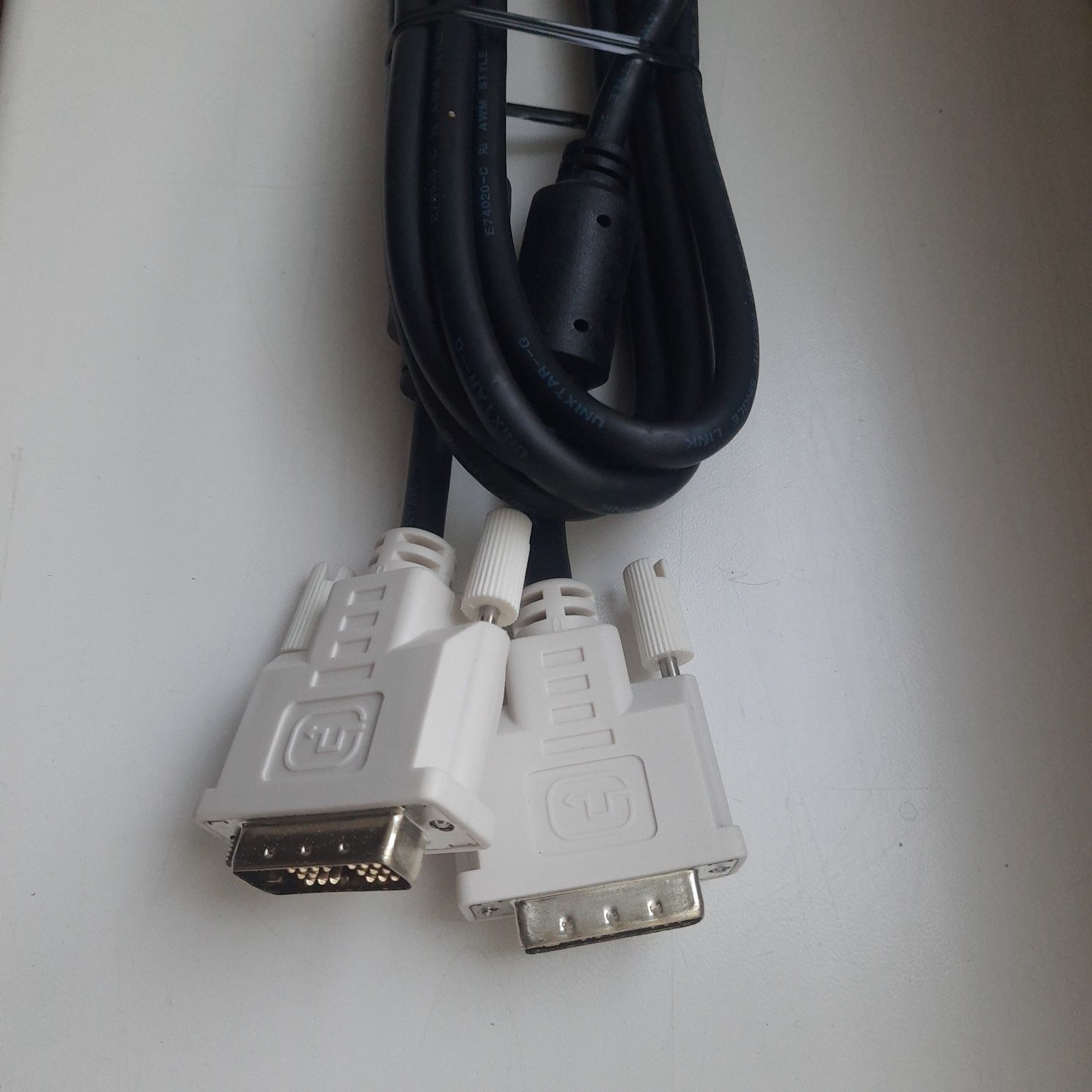 VGA кабель для монітора/ПК — D-Sub (15-pin), 1.5 м Dvi- Dvi