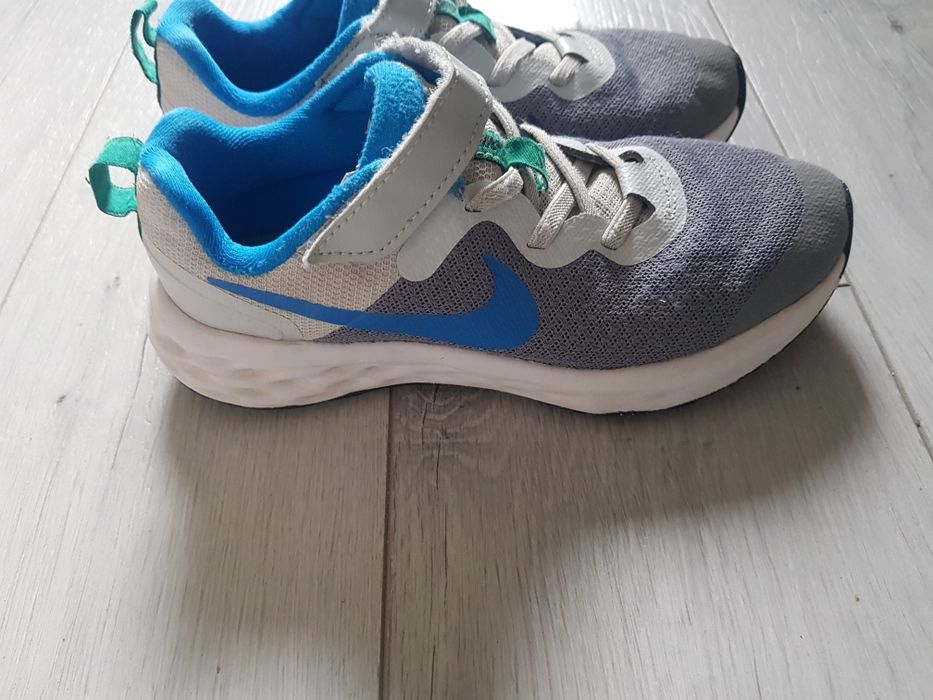 Buty Nike chłopięce roz. 32